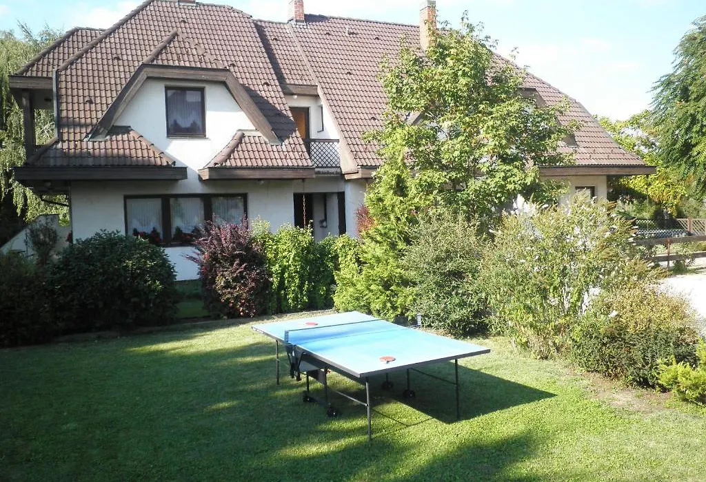 Gründner Vendégház-1